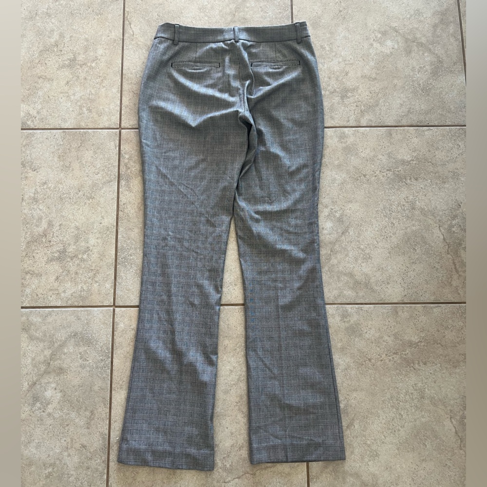 Express Columnist Barely Boot (8R)